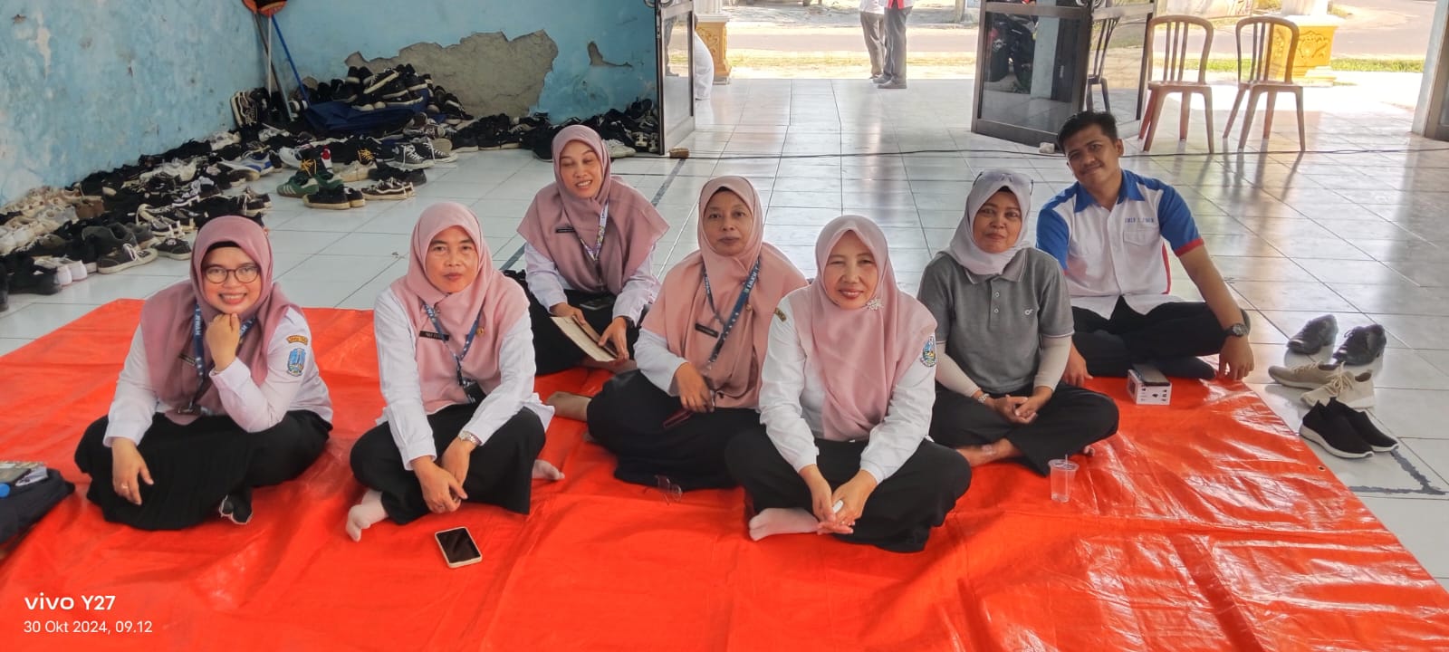 MENDAMPINGI ANAK ANAK ESQ